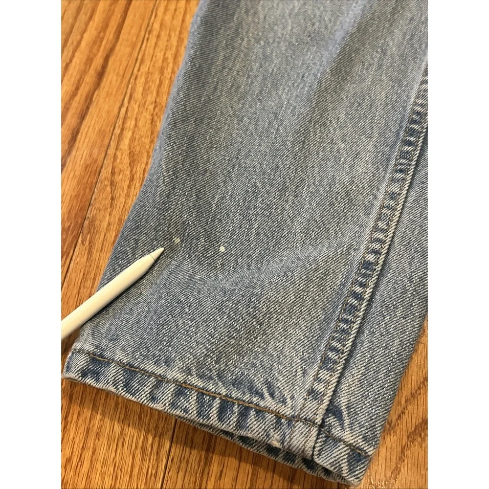 Vintage Levis 550 Jeans 12 Medium Petite Relaxed Fit Tapered‎ Leg Light USA Y2K